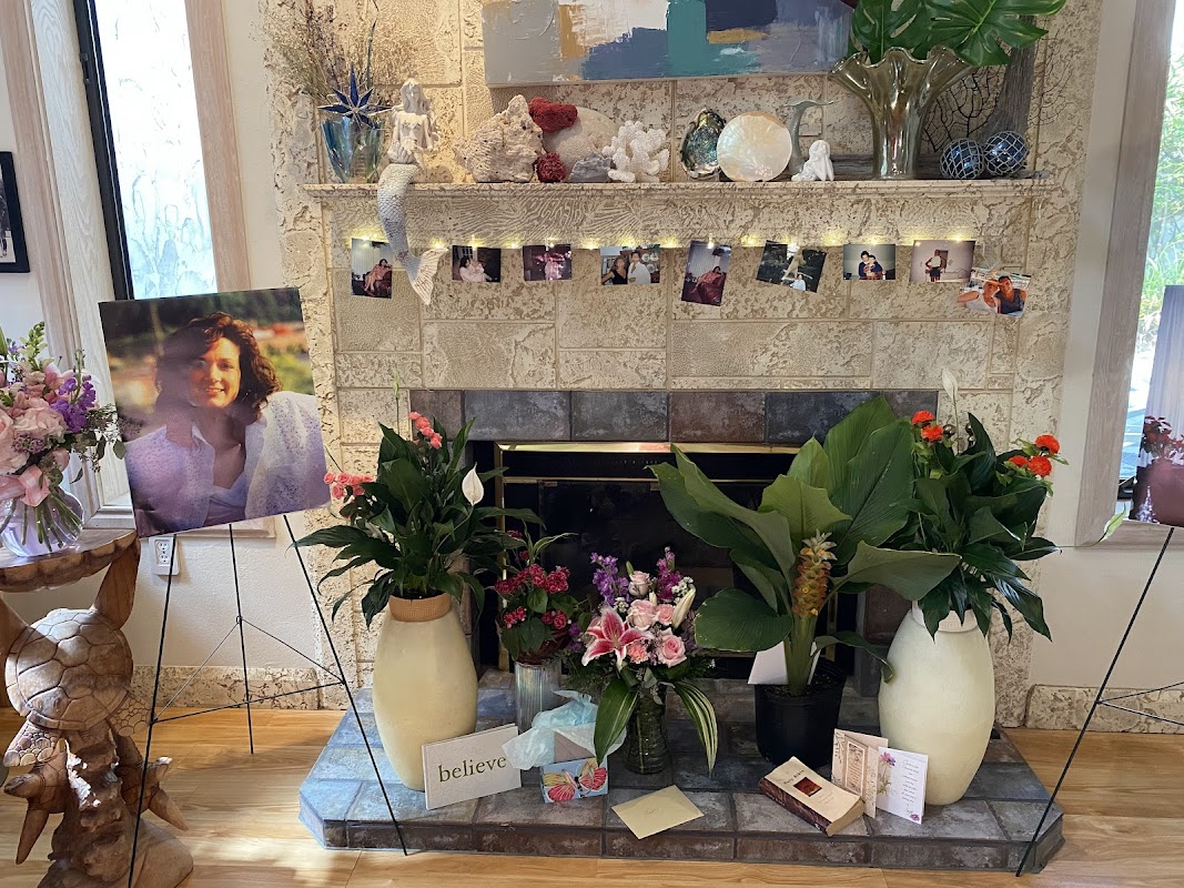 Alan Moore Funeral Home building in Ellenton, Florida