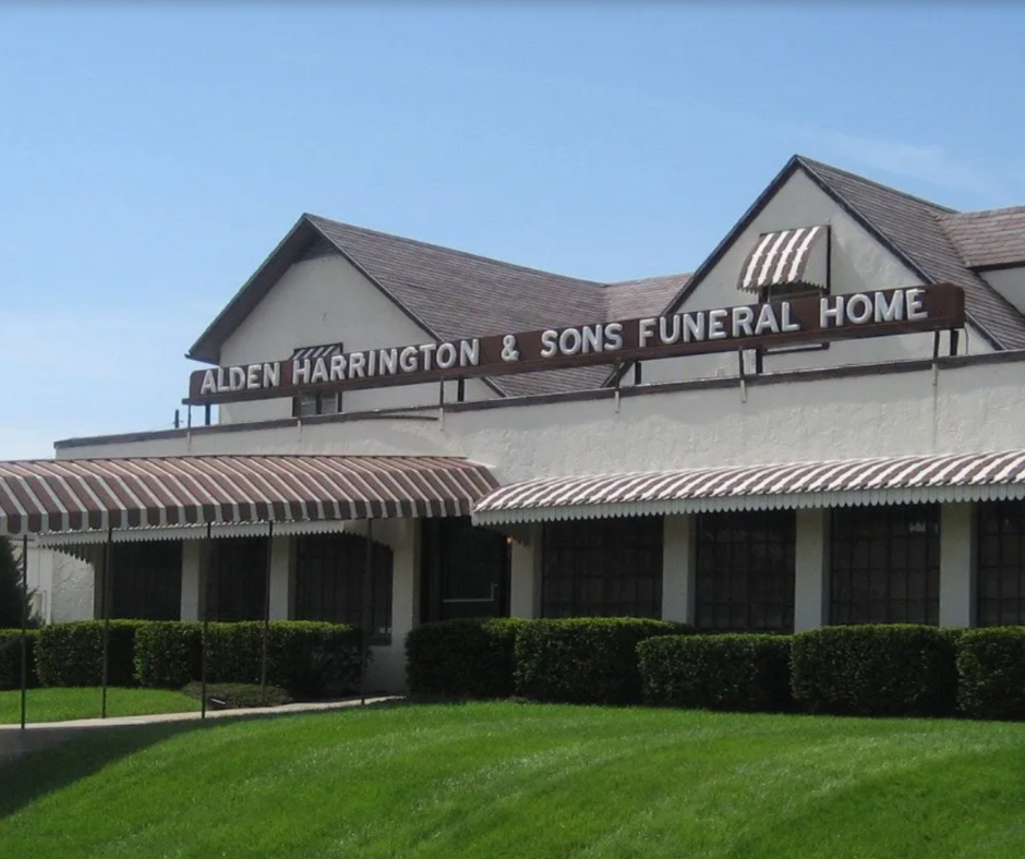 Alden-Harrington Funeral Home building in Bonner Springs, Kansas