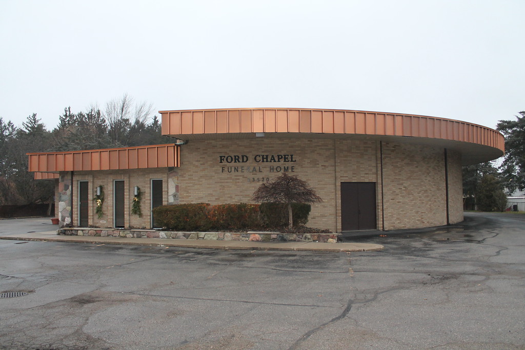 Allore-Martenson Funeral Home - Ford Chapel building in Rockwood, Michigan