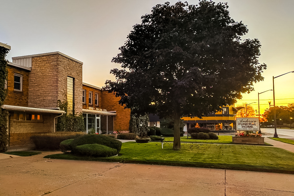 Anderson Funeral Homes building in Escanaba, Michigan