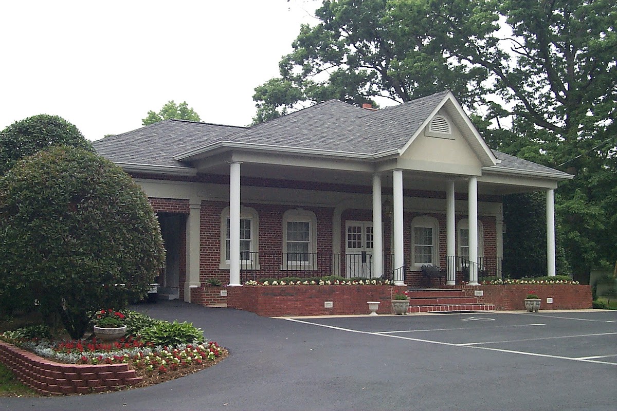 Arehart-Echols Funeral Home building in La Plata, Maryland
