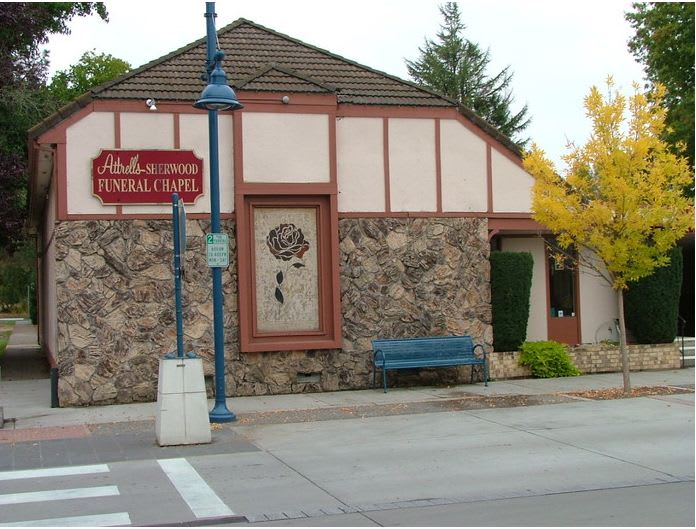 Attrells Sherwood Funeral Chapel building in Sherwood, Oregon