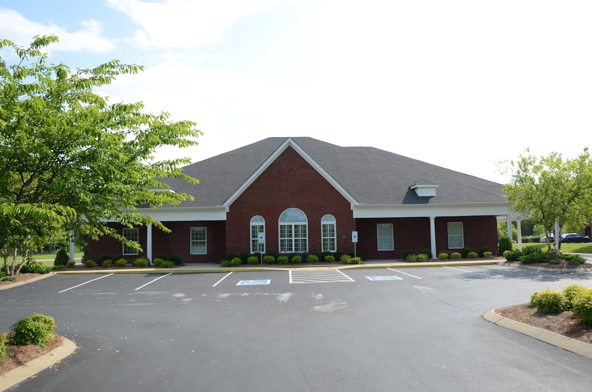 Austin & Bell Funeral Home building in Pleasant View, Tennessee