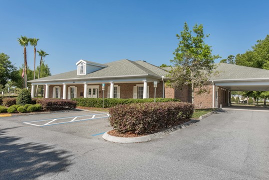 Baldwin-Fairchild Funeral Homes - Oviedo Chapel building in Oviedo, Florida