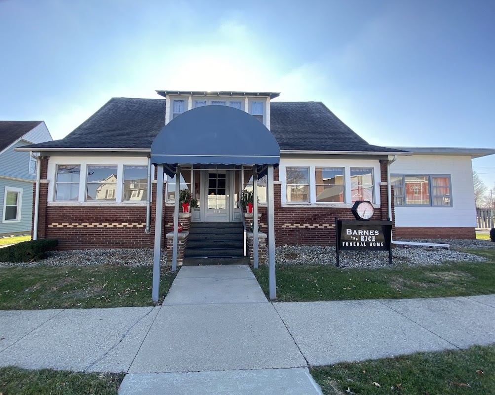 Barnes & Rice Funeral Home building in Rockville, Indiana