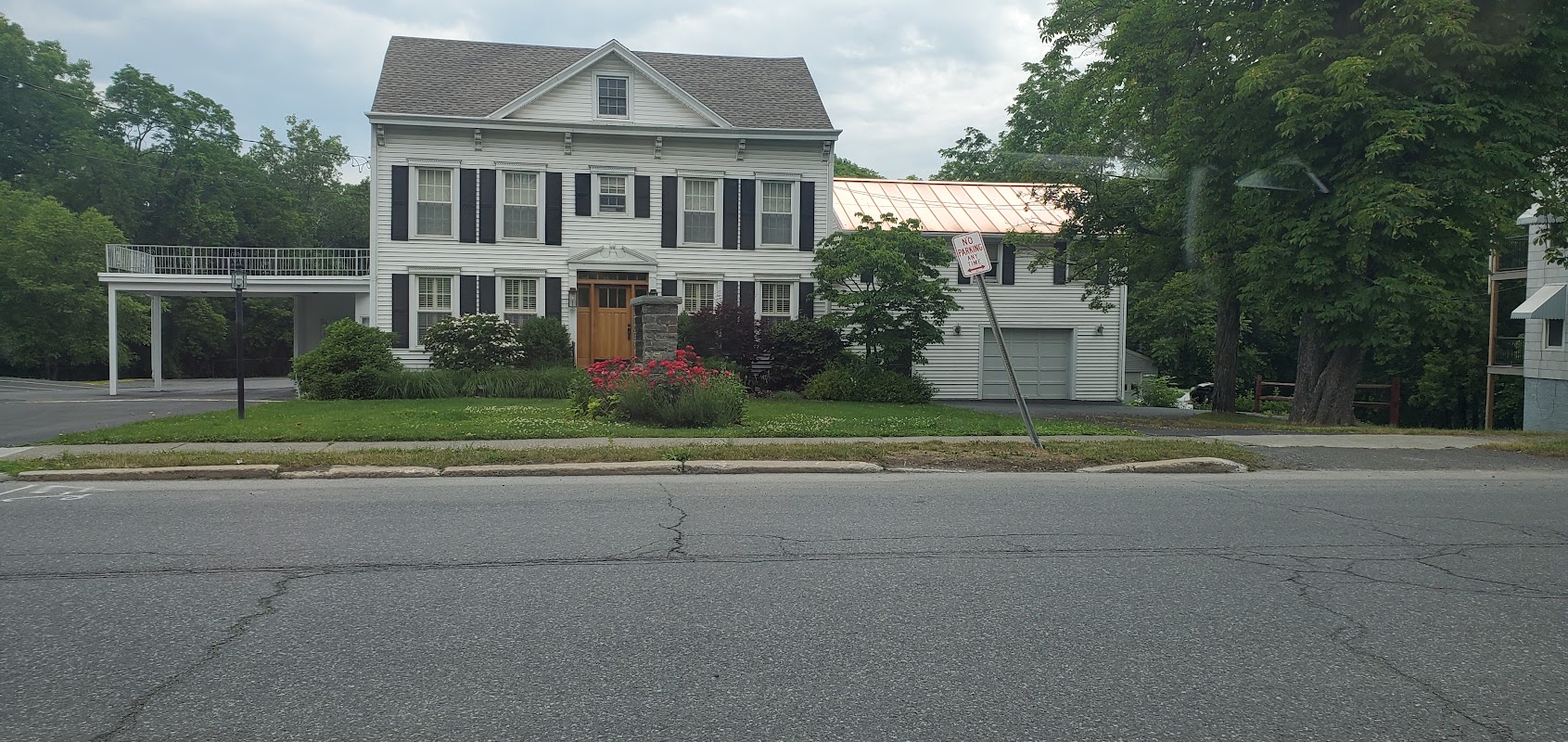 Bates & Anderson-Redmond & Keeler Funeral Home Inc building in Hudson, New York