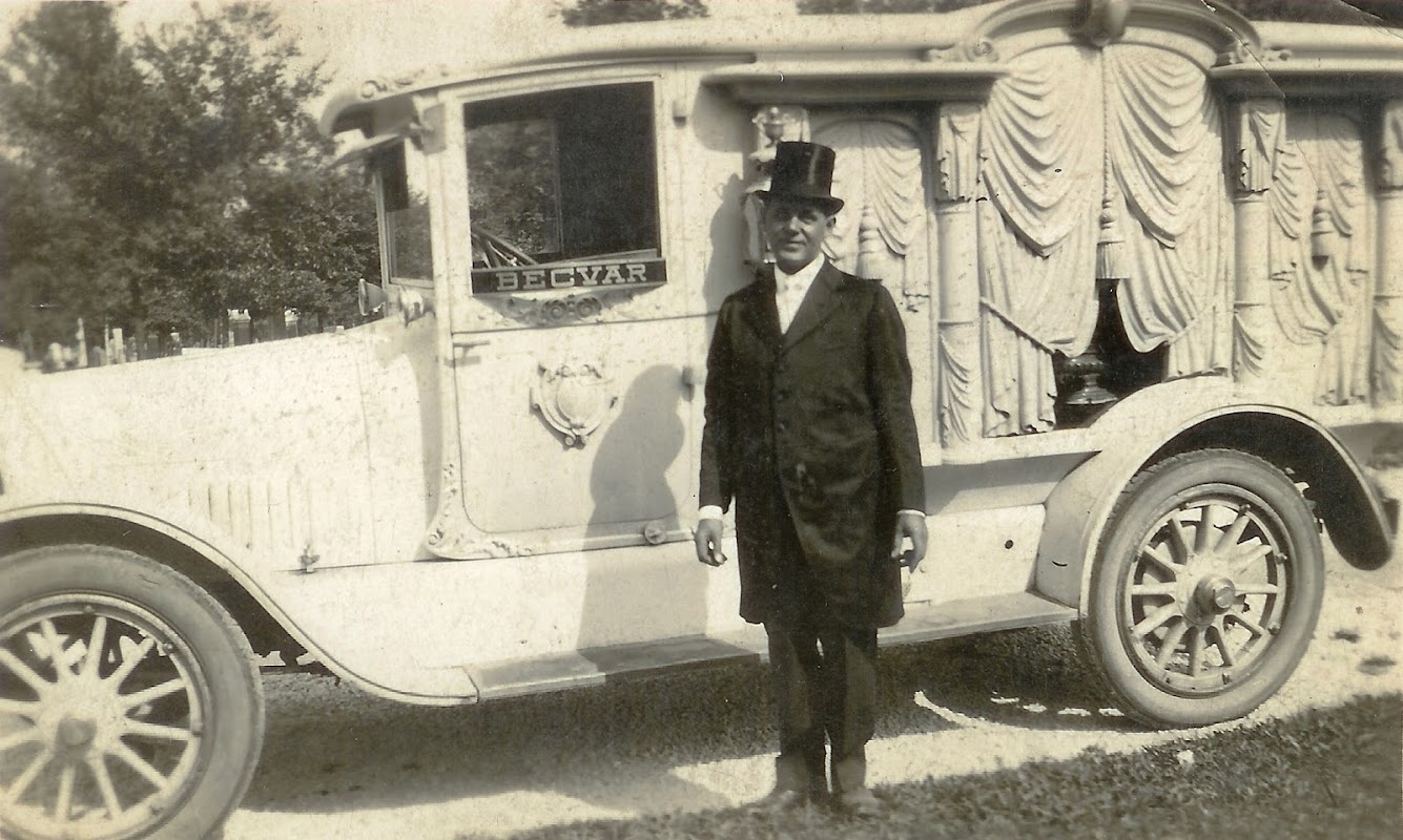 Becvar & Son Funeral Home building in Crestwood, Illinois