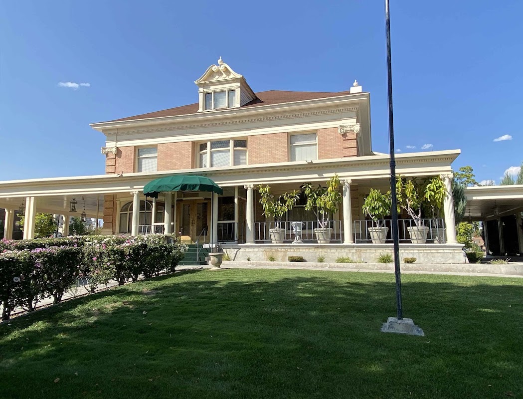 Berg Mortuary building in Provo, Utah