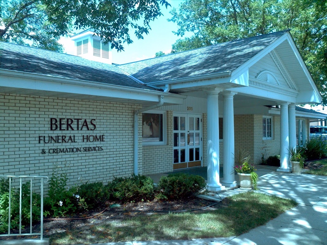 Berta's Funeral Home & Cremation Services building in Chaska, Minnesota