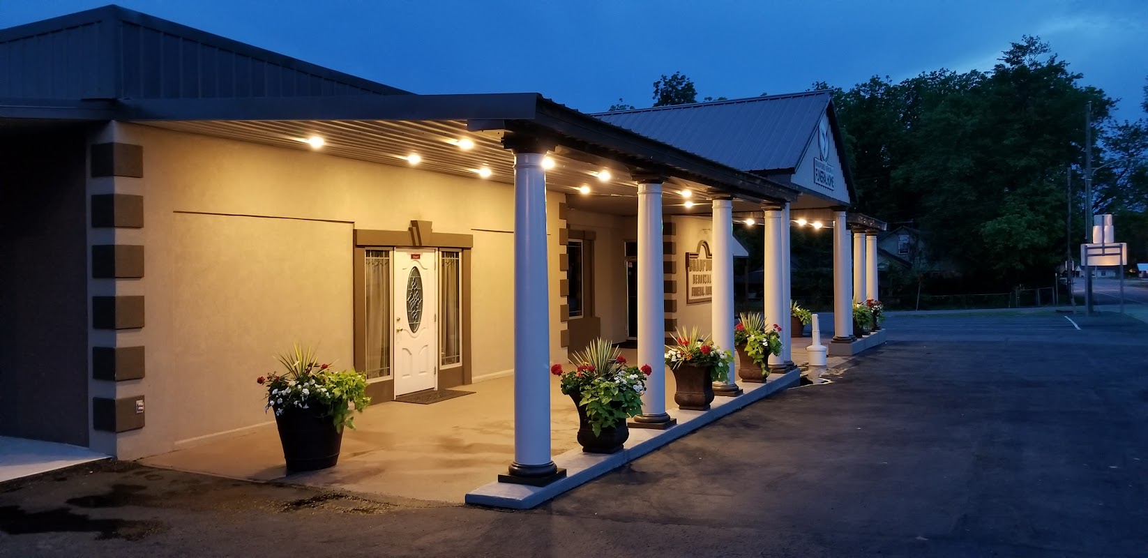 Bradford Memorial Funeral Home building in Bradford, Arkansas