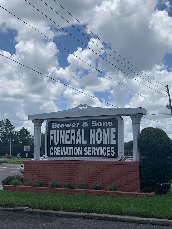 Brewer & Sons Funeral Home Brooksville Chapel building in Brooksville, Florida