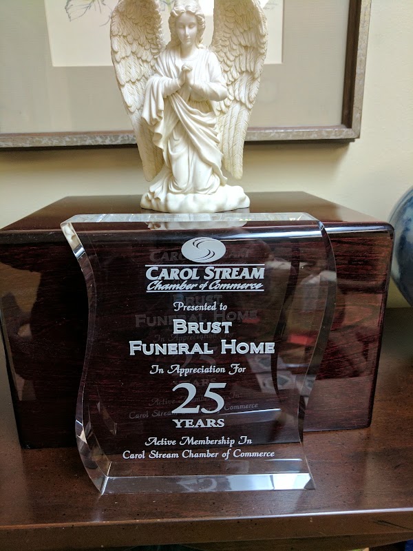 Brust Funeral Home building in Carol Stream, Illinois