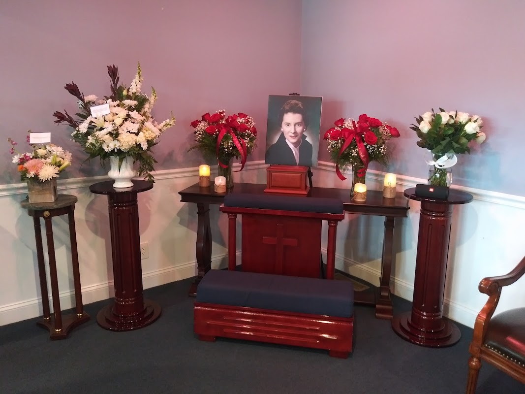 Burton J. Decker Funeral Home building in Warminster, Pennsylvania