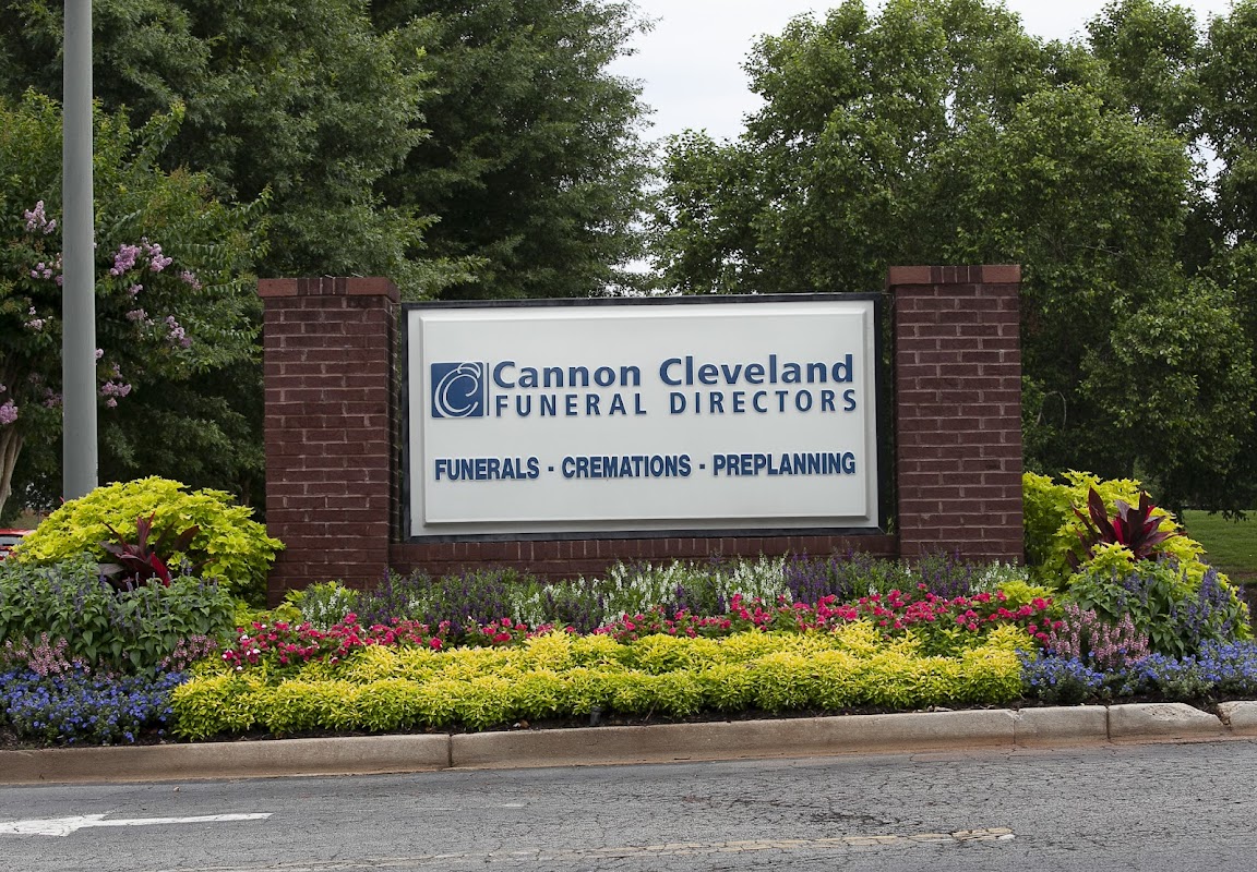 Cannon Cleveland Funeral Director building in McDonough, Georgia