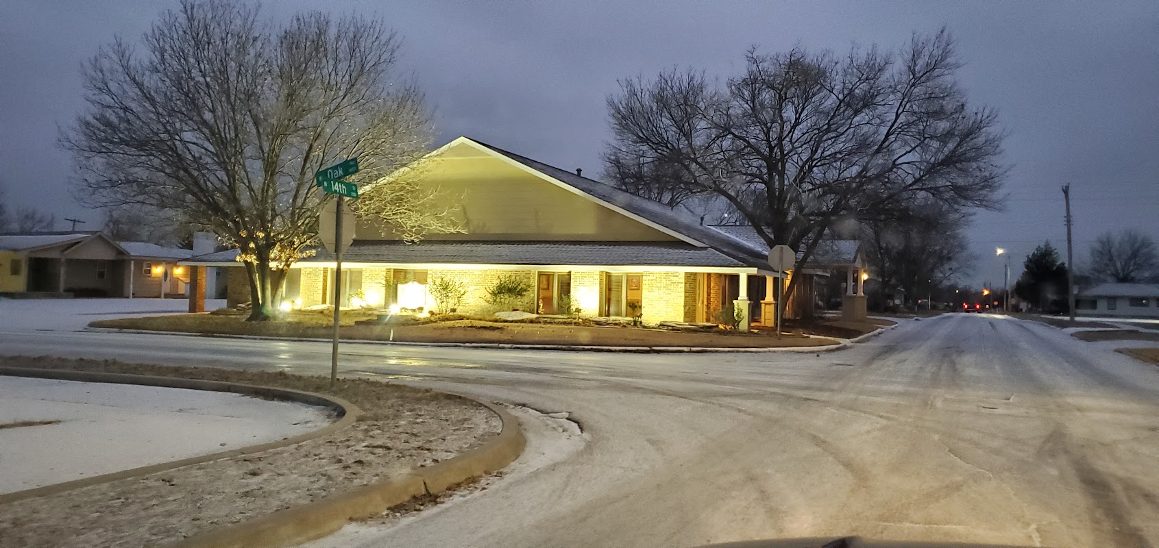 Carter Smart Funeral Home building in Duncan, Oklahoma