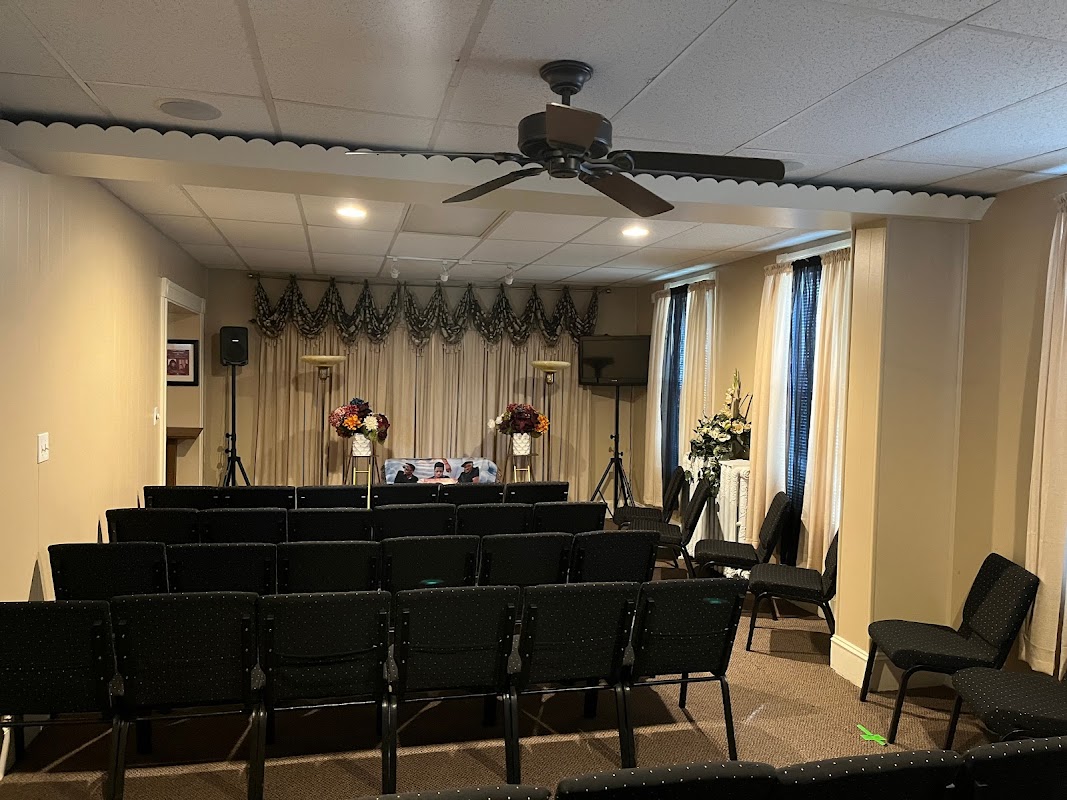 Chapel Memorial Funeral Home building in Waterbury, Connecticut