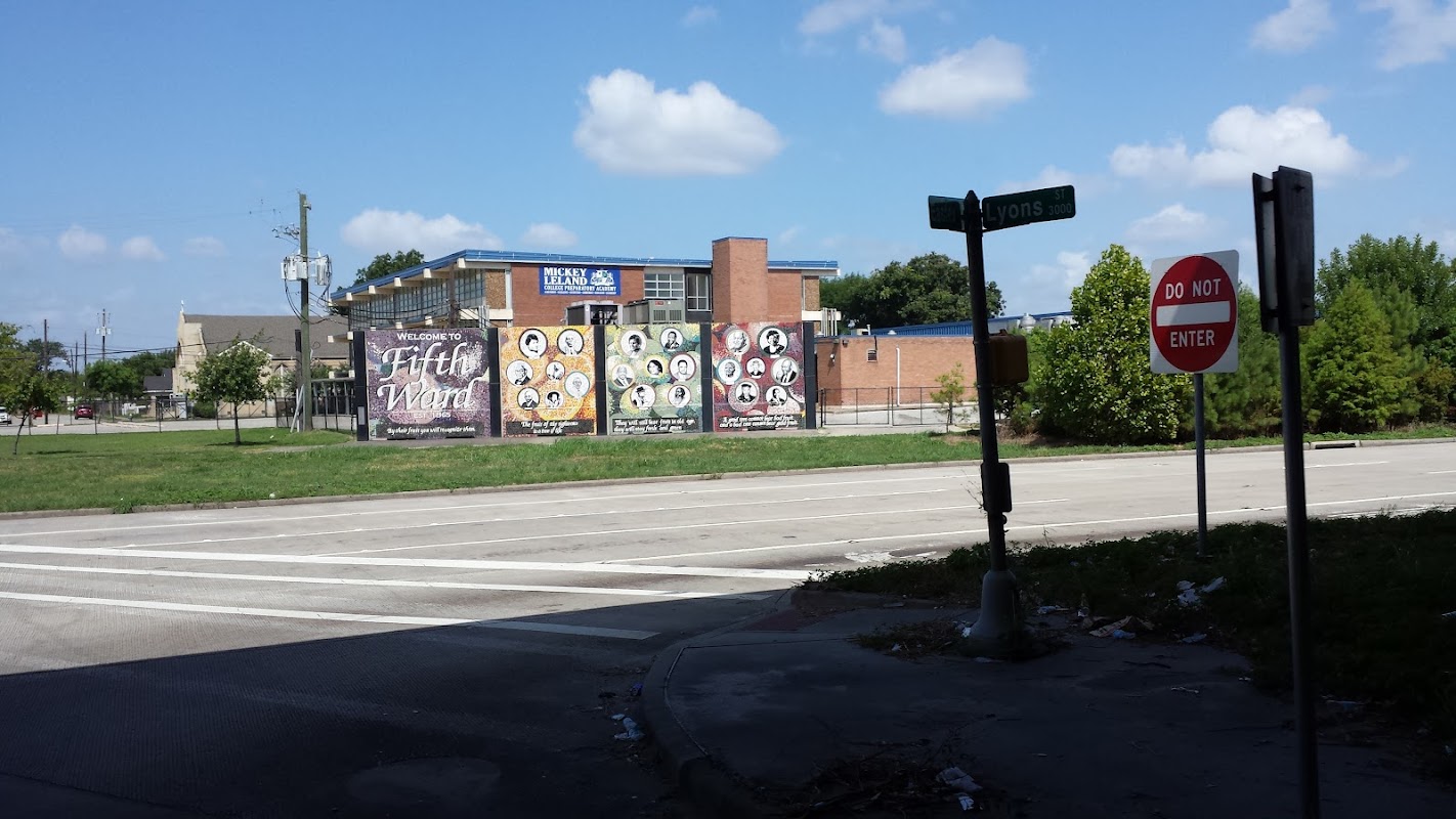 Clay & Clay Funeral Home building in Houston, Texas