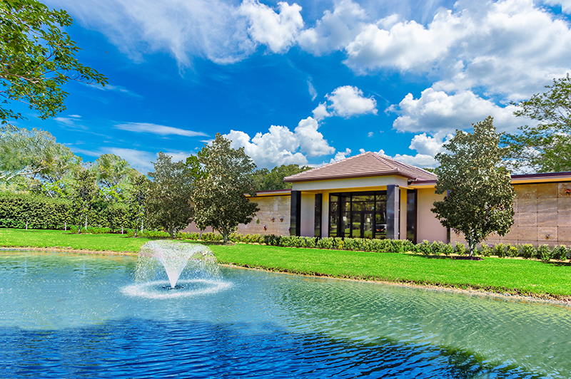 Curlew Hills Memory Gardens Funeral Home building in Palm Harbor, Florida