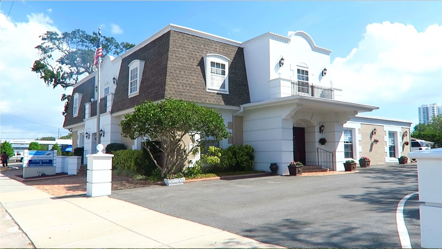 Dale Woodward Funeral Home building in Holly Hill, Florida