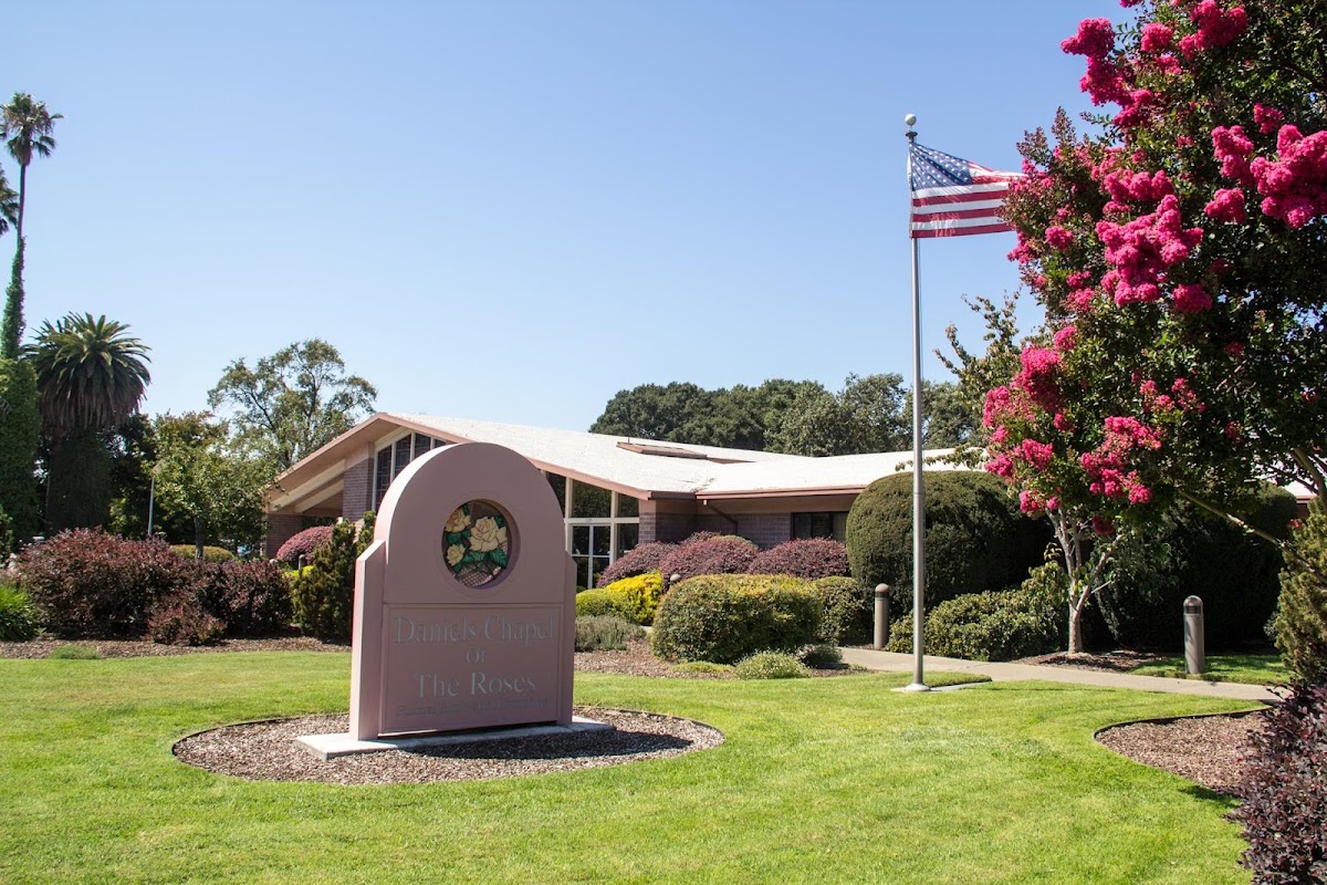 Daniels Chapel of the Roses Funeral Home & Crematory building in Santa Rosa, California