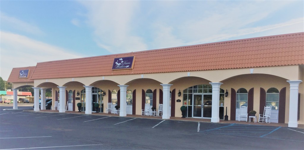 Davis Watkins Funeral Home building in Fort Walton Beach, Florida