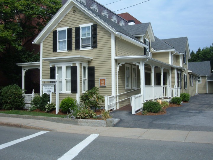 Dee Funeral Home & Cremation Service building in Concord, Massachusetts