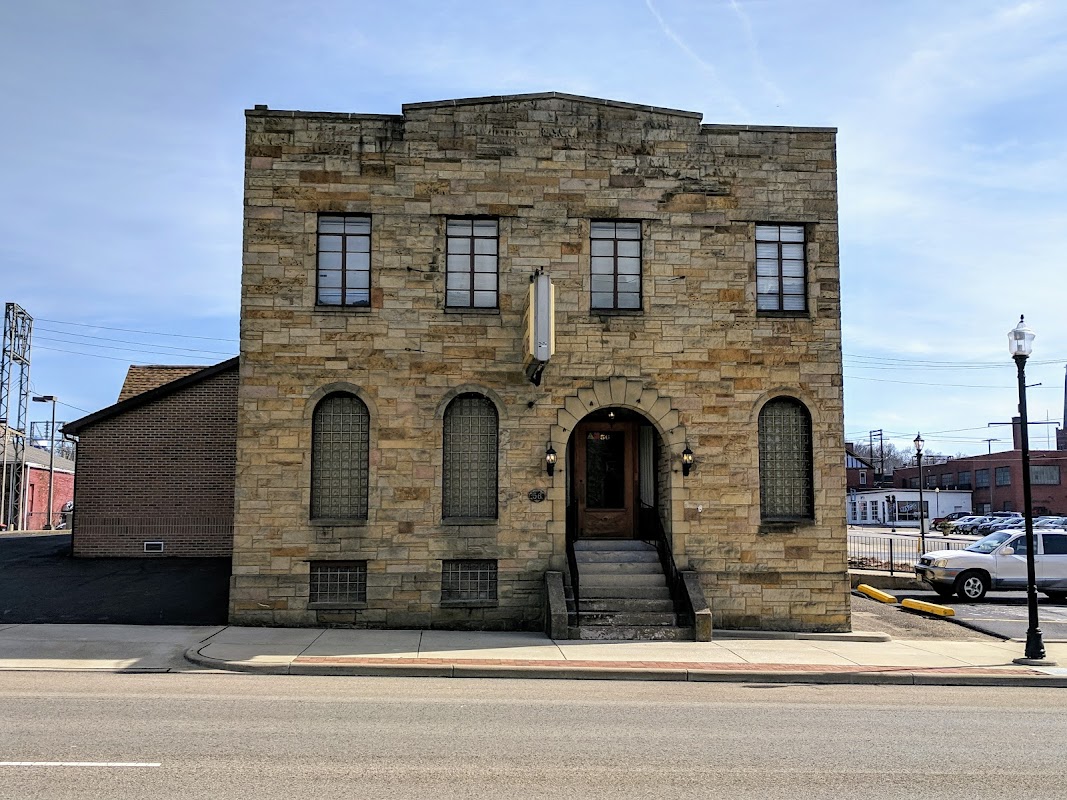 Delong-Baker & Lanning Funeral Home building in Zanesville, Ohio