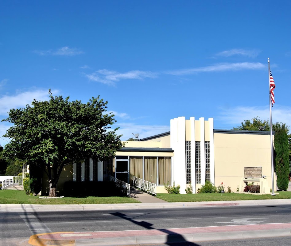 Denton-Wood Funeral Home building in Carlsbad, New Mexico