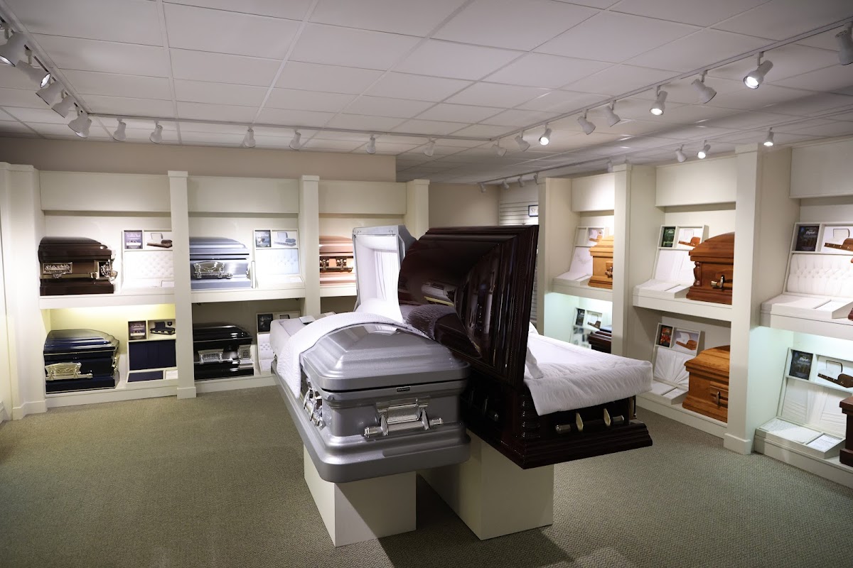 Dobbling-Muehlenkamp-Erschell Funeral Homes building in Bellevue, Kentucky