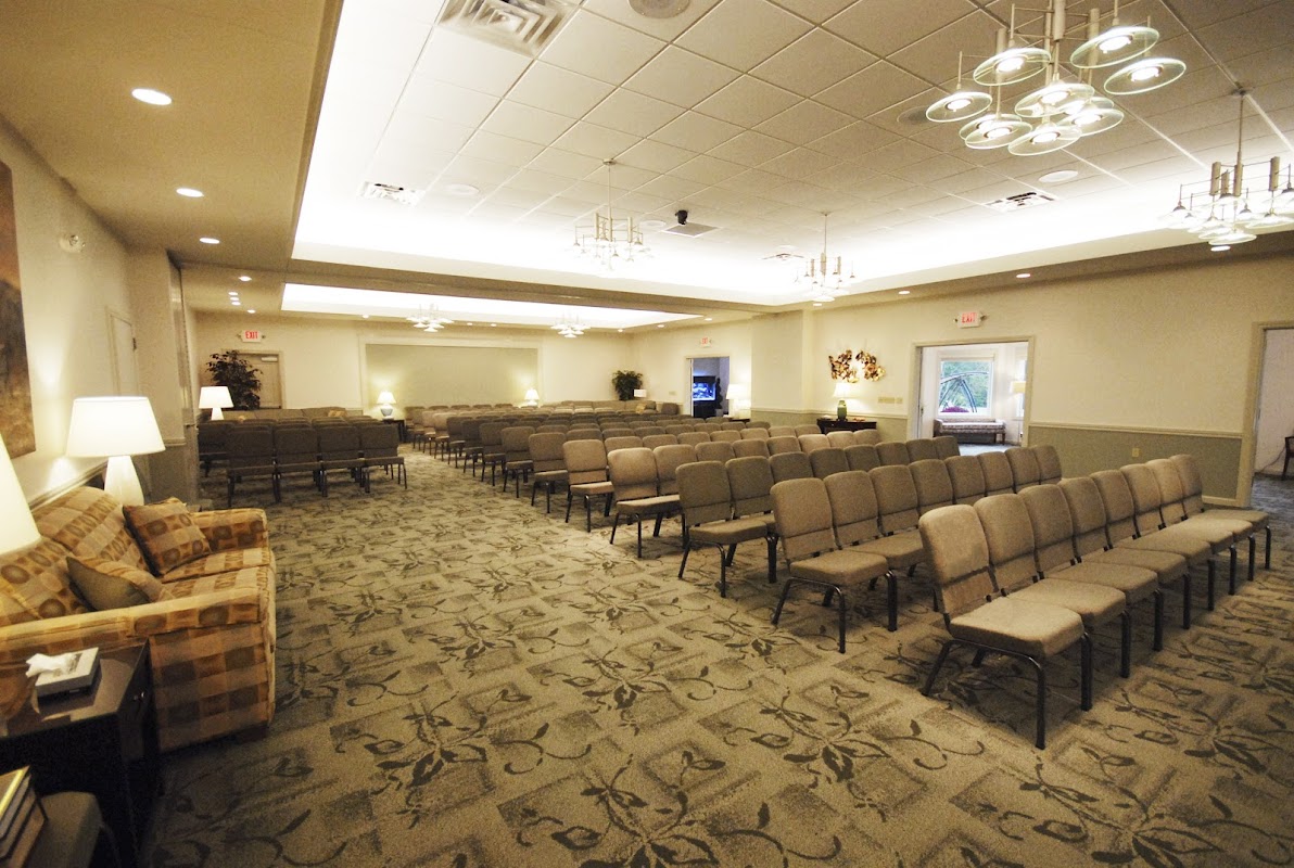 Duffield & Pastrick Funeral Home & Cremation Services building in Coloma, Michigan