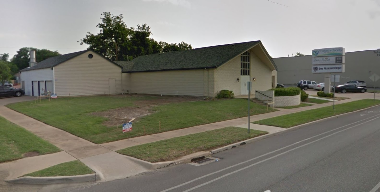 Dyer Memorial Chapel building in Tulsa, Oklahoma