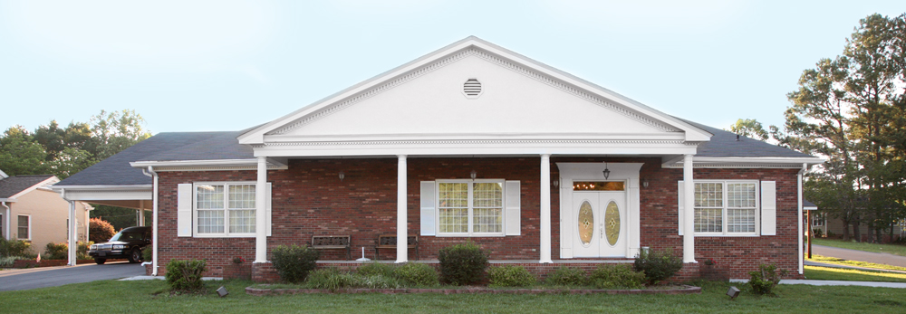 Earle Rainwater Funeral Home building in Summerville, Georgia