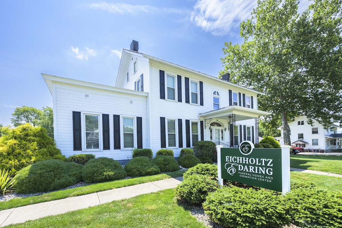 Eichholtz Daring & Sanford Funeral Home building in Belle Center, Ohio