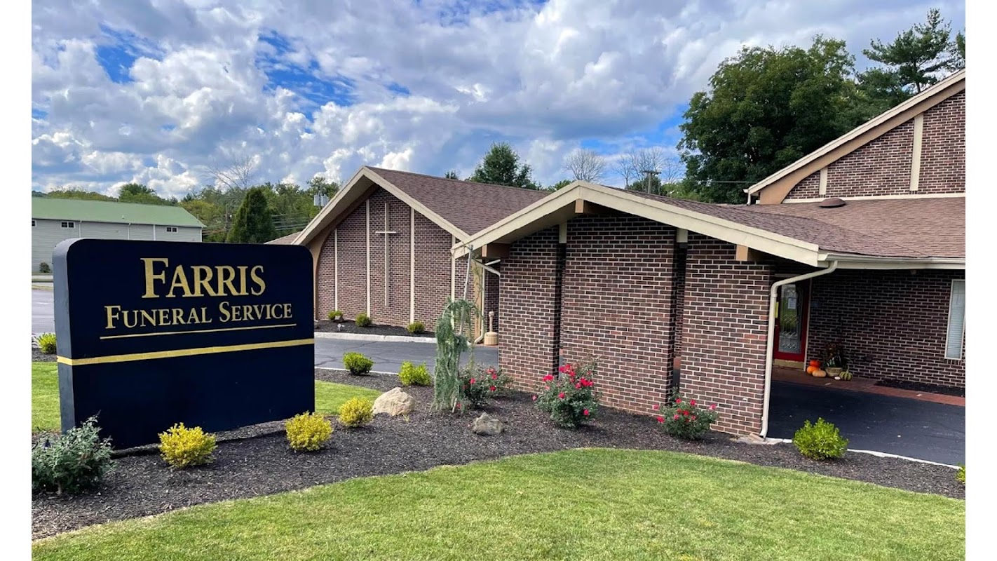 Farris Funeral Service building in Abingdon, Virginia