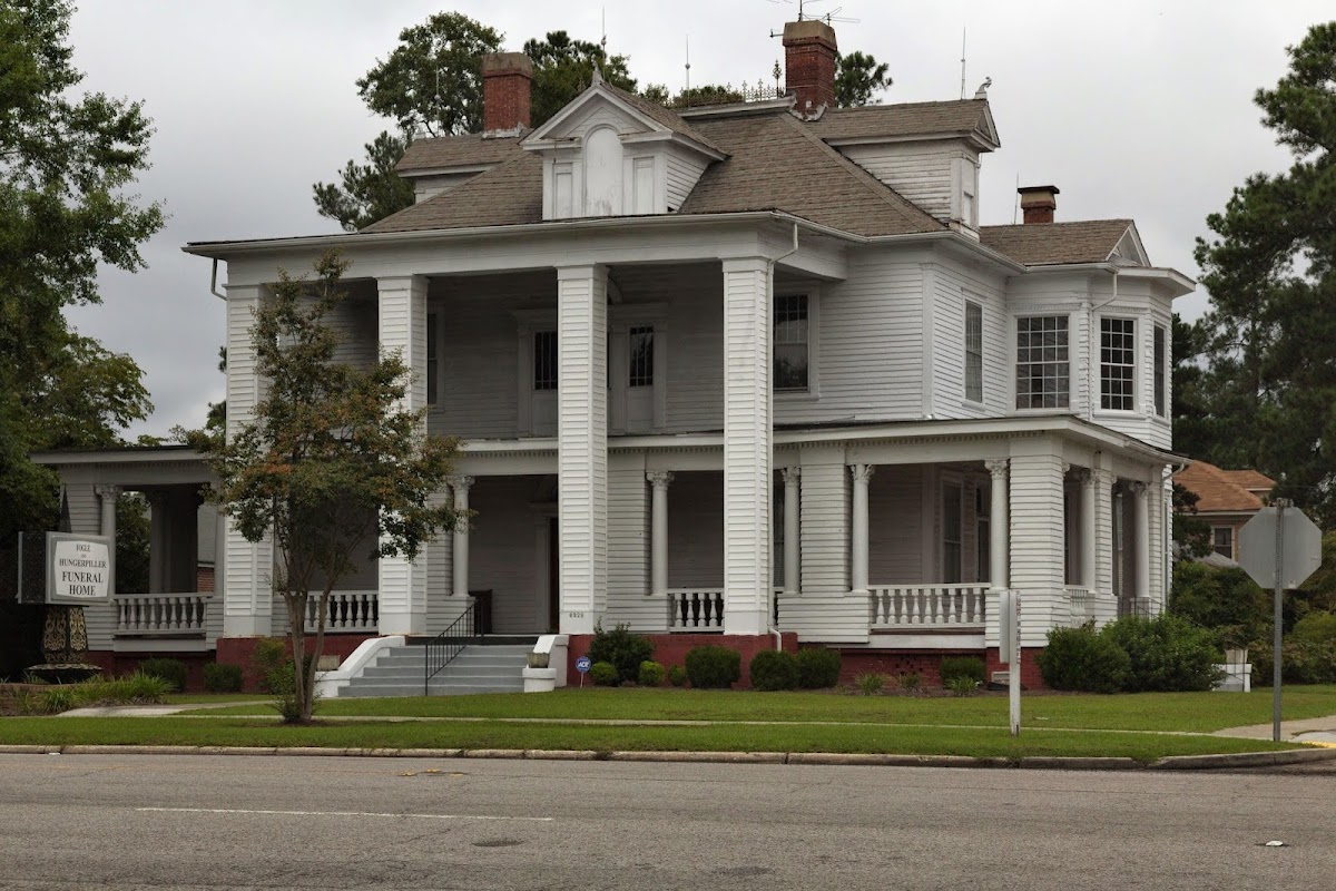 FogleHungerpiller Funeral Home building in Elloree, South Carolina
