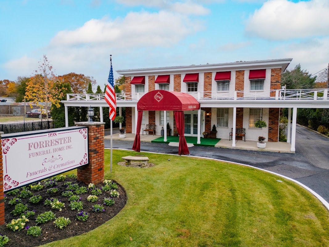 Forrester Funeral Home Inc building in Lake Ronkonkoma, New York