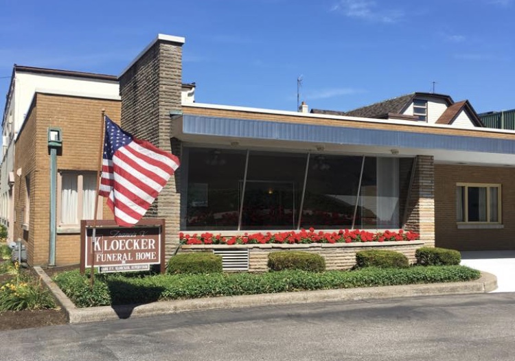 Francis V Kloecker Funeral Home building in Erie, Pennsylvania