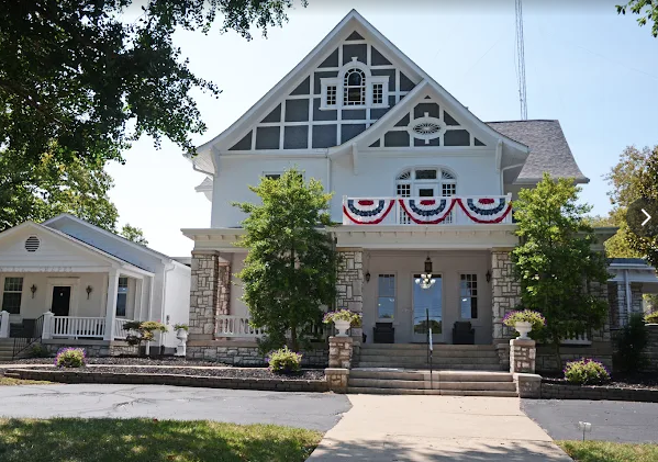Gash Memorial Chapel building in Lawrenceburg, Kentucky
