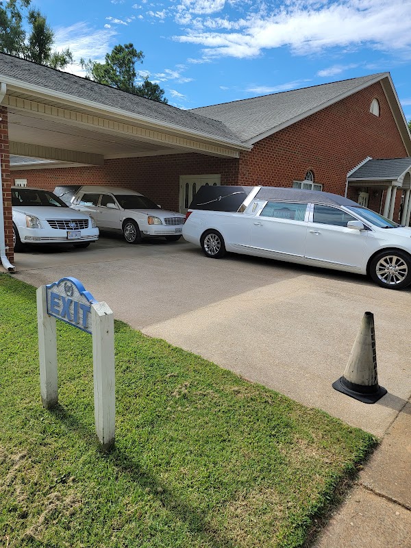 Giles Harris Funeral Home building in Chase City, Virginia