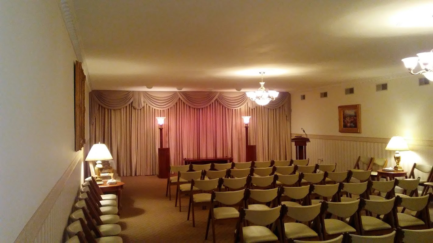 Giles & Yeckley Funeral Home And Crematorium building in Mohnton, Pennsylvania