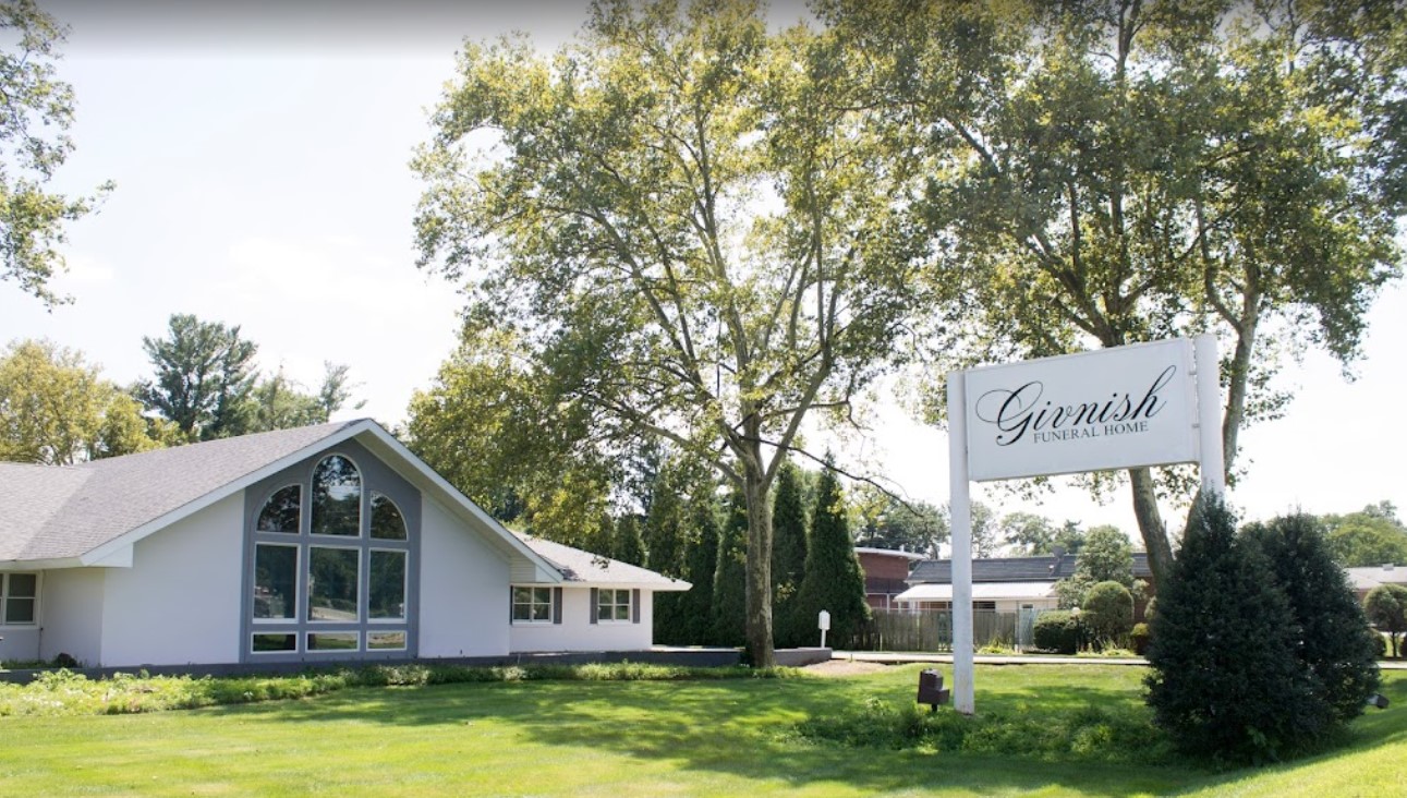 Givnish Funeral Home building in Cinnaminson, New Jersey