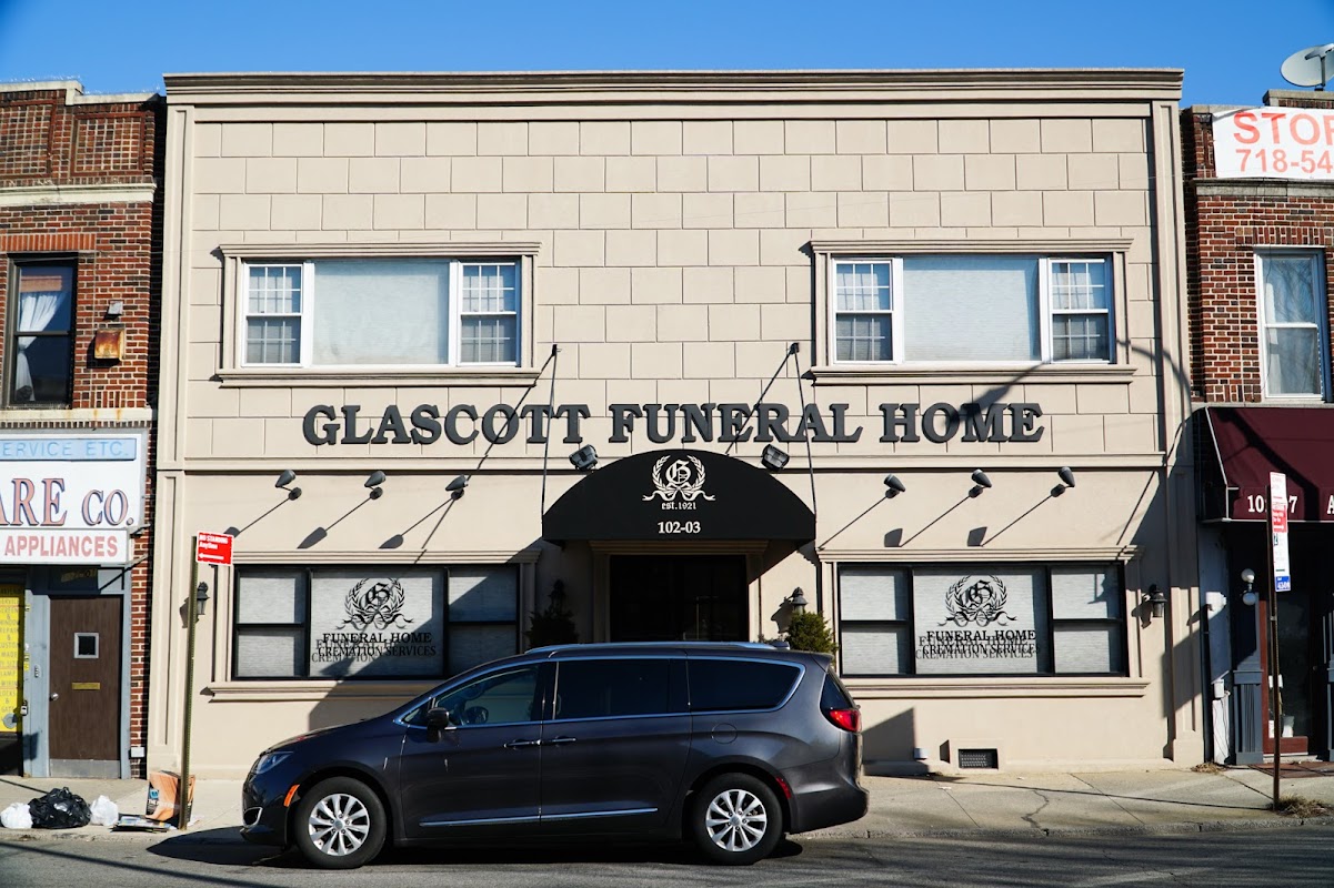 Glascott Funeral Home building in Forest Hills, New York