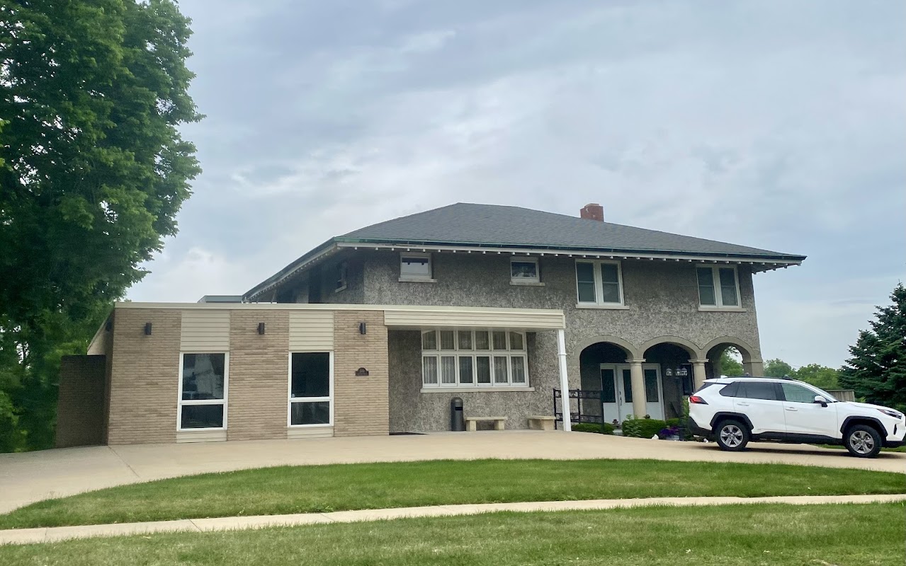 Goettsch Funeral Homes building in Anamosa, Iowa