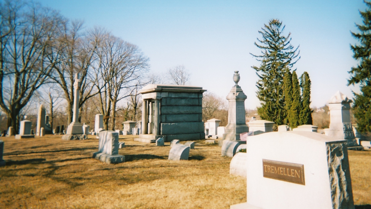 Greenwood Cemetery & Mausoleum building in Lancaster, Pennsylvania