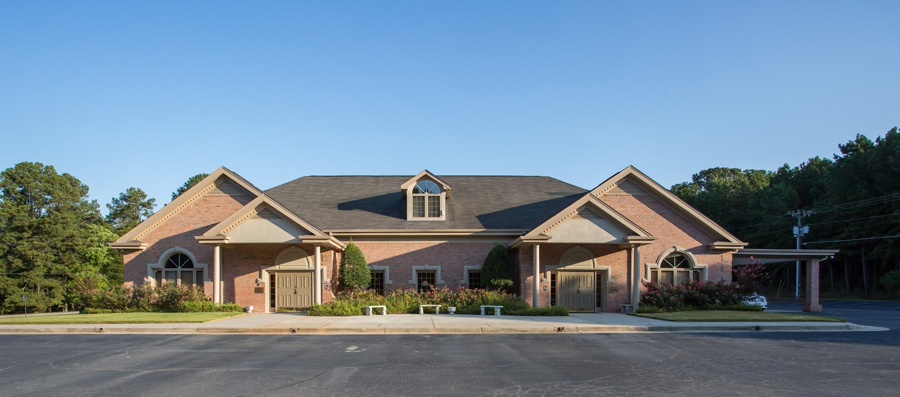 Gregory B. Levett & Sons Funeral Home building in Conyers, Georgia