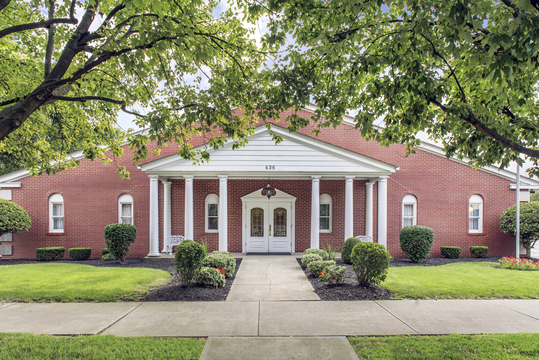 Halteman Fett & Dyer Funeral Home building in Lancaster, Ohio