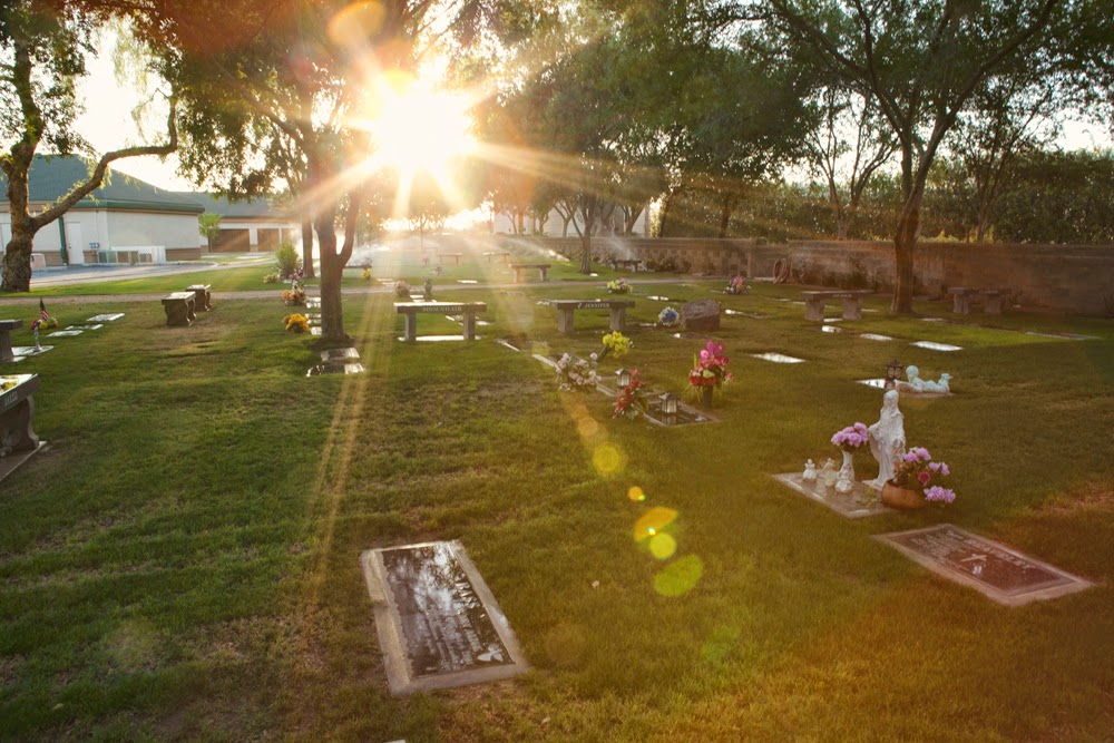 Hansen Desert Hills Mortuary & Memorial Park building in Scottsdale, Arizona