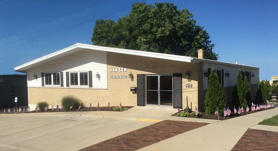 Hansen-Gravitt Funeral Home building in Beloit, Wisconsin