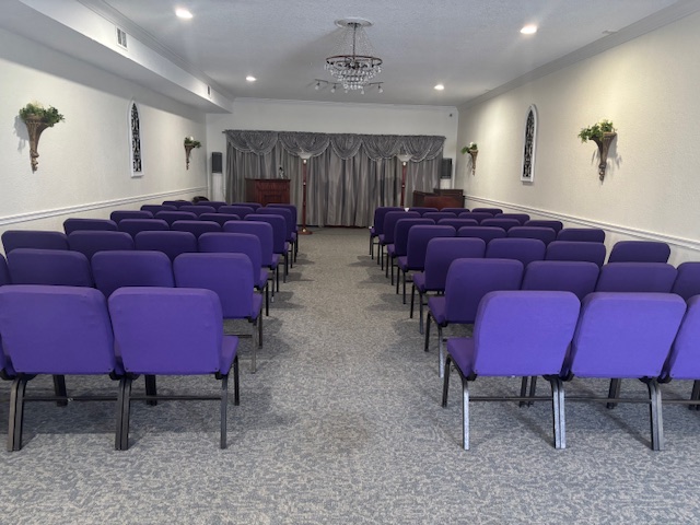 Hayes Brothers Funeral Homes - Altamonte Springs Chapel building in Casselberry, Florida