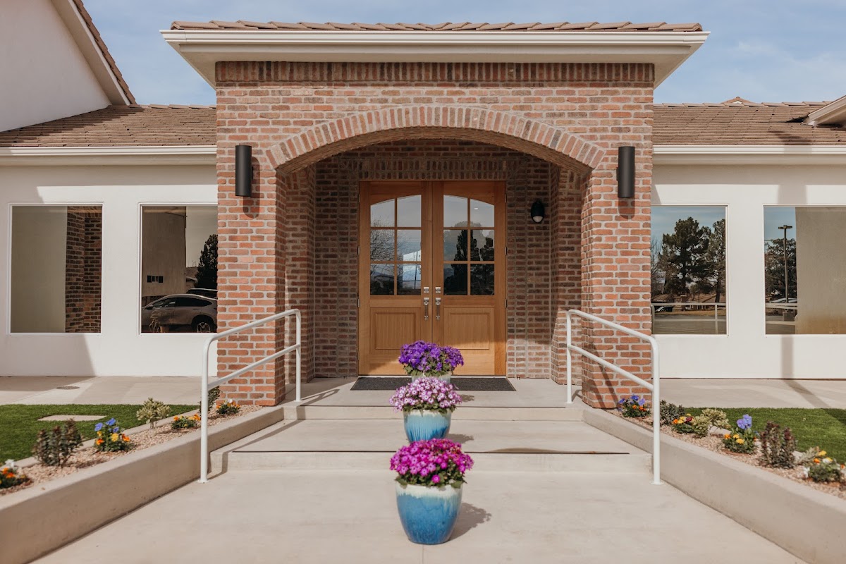 Heideman Hughes Mortuary building in Saint George, Utah